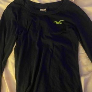 A size small Hollister long sleeve